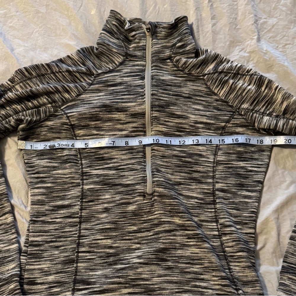 Columbia Half Zip Black And Gray Striped Active Wear Pullover Women's Medium - Picture 4 of 7